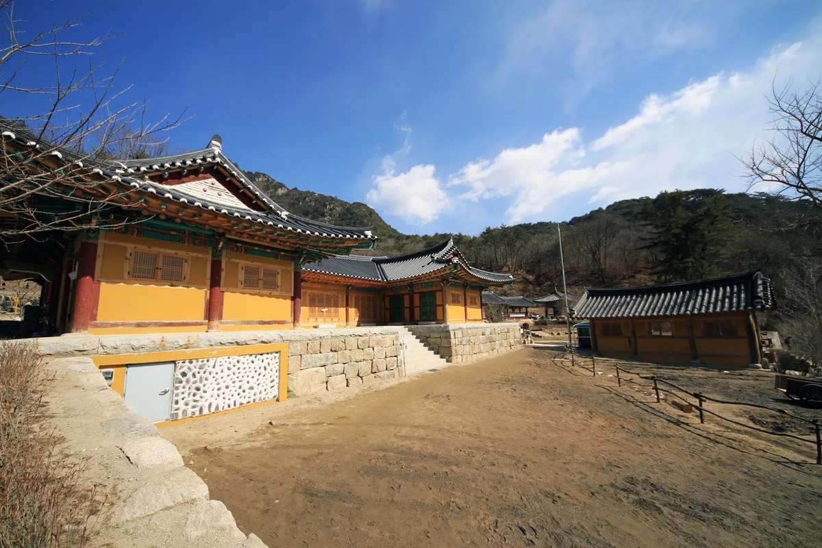 청평사 커플 여행 (출처 : 한국관광공사)