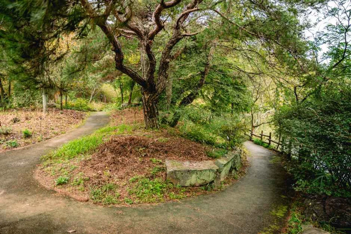 진주 펜션 (출처 : 한국관광공사)