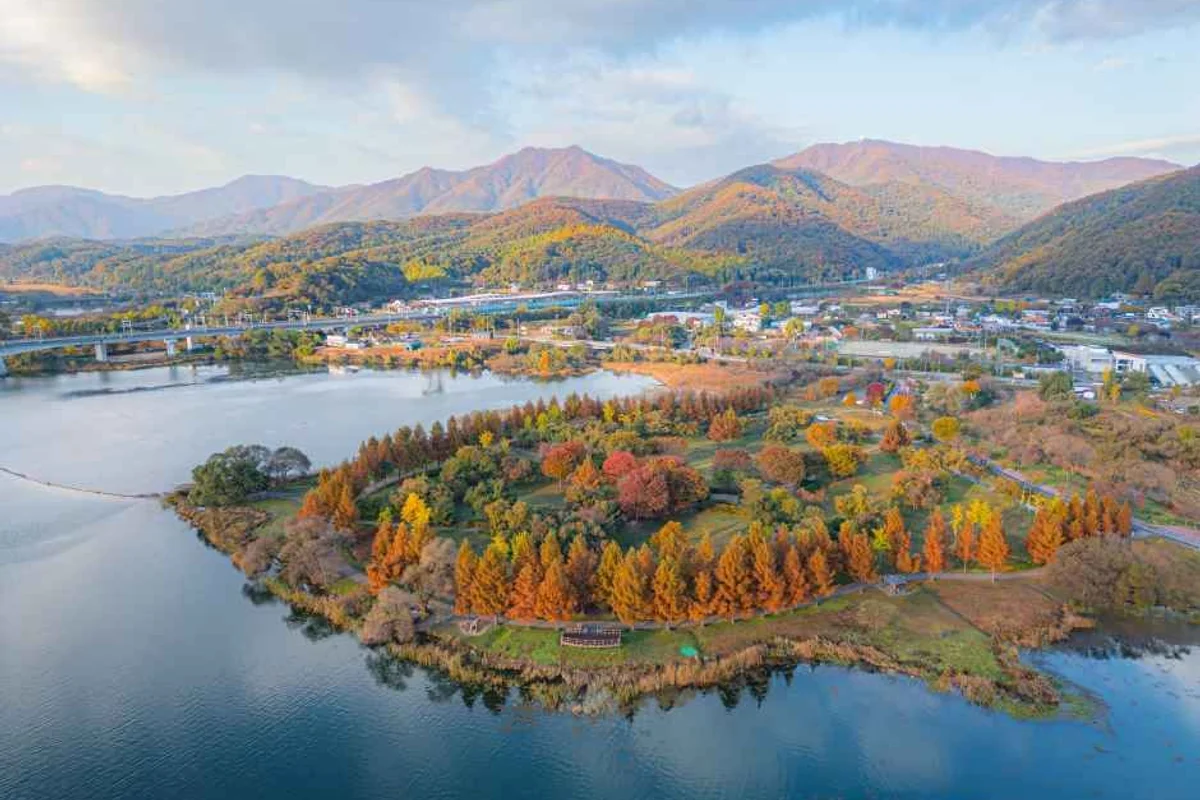 한강 사찰 (출처 : 한국관광공사)