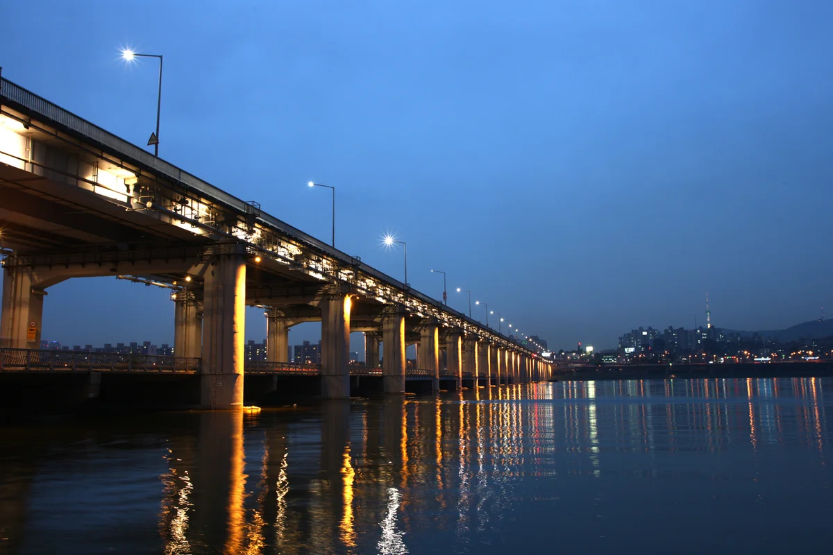 반포 한강공원 - 서초호텔 여행