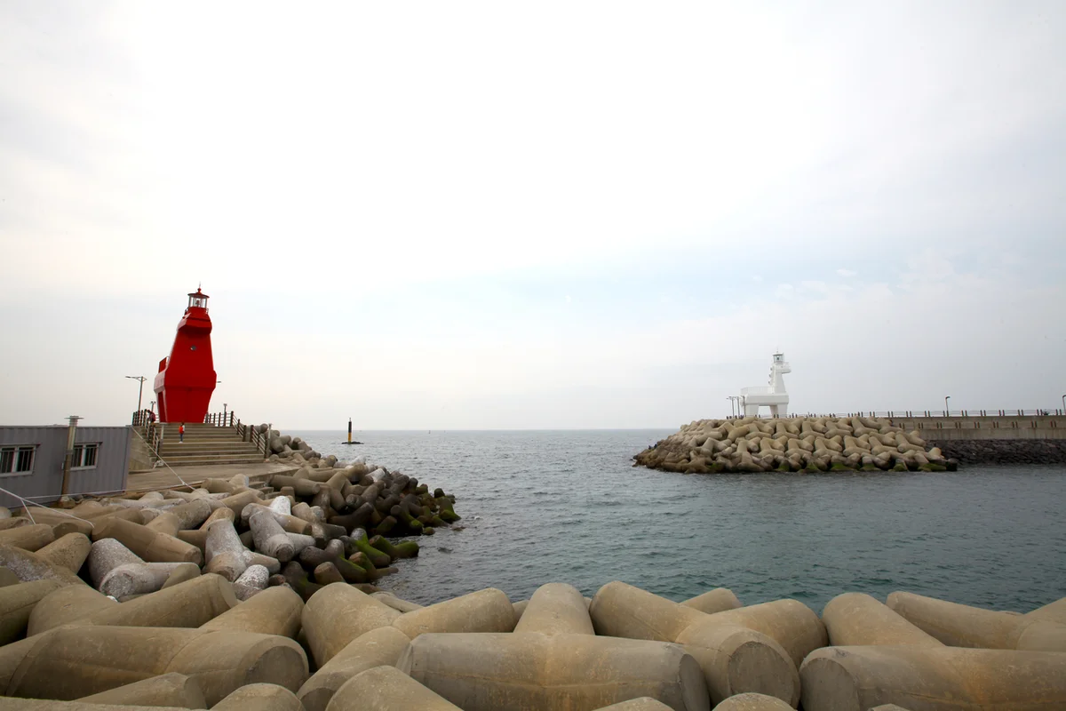 이호테우 야경 명소 (출처 : 한국관광공사)