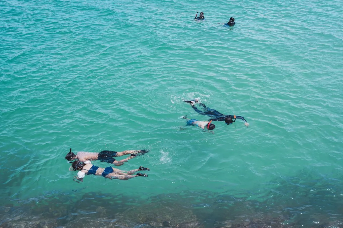 문현 스노클링 (출처 : 한국관광공사)